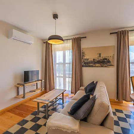 New Use Pz Espana Apartment *