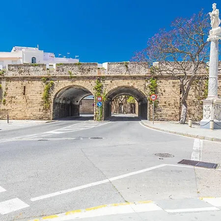 New Use Pz Espana Apartment Cadiz