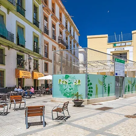 New Use Pz Espana Apartment *