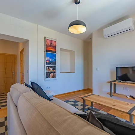 New Use Pz Espana * Cadiz