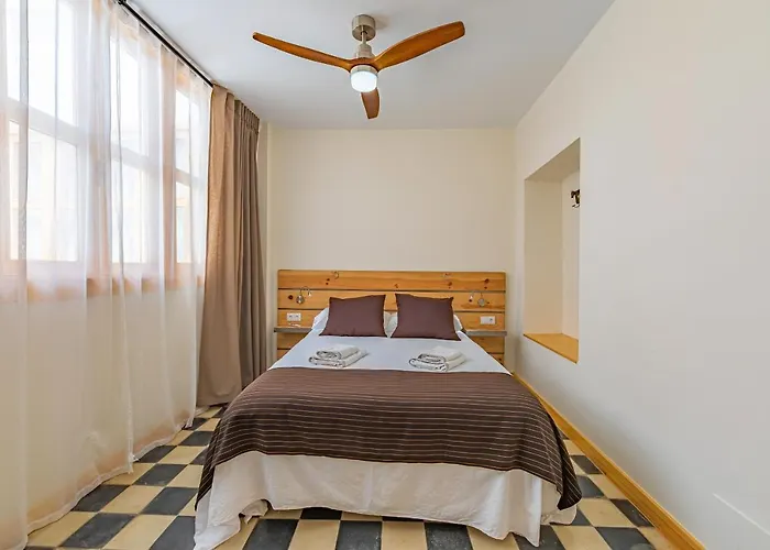 New Use Pz Espana * Cadiz