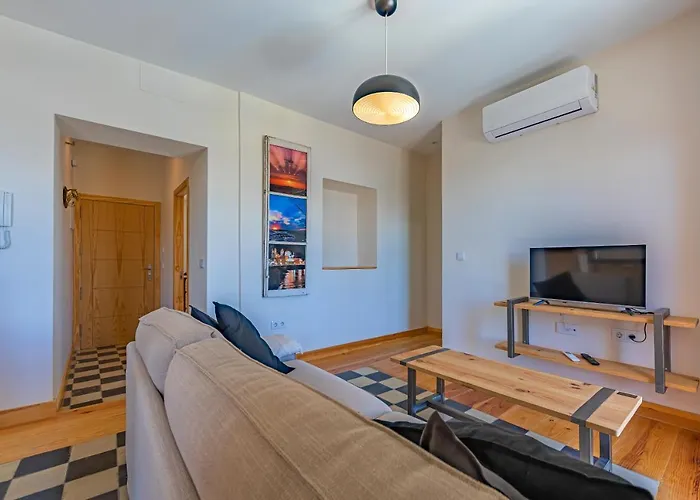 New Use Pz Espana * Cadiz